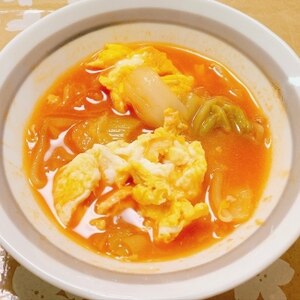 豚軟骨と白菜のコラーゲンたっぷりスープ